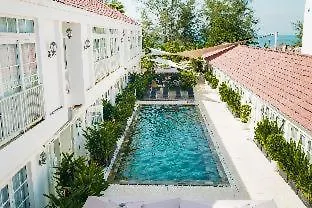White Boutique Hotel&Residences-1